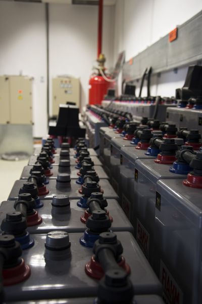 Τοποθέτηση μετασχηματιστή ισχύος σε σταθμό ΟΤΕ